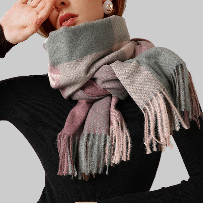 Charlotte | Cashmira  Écharpe épaisse à franges