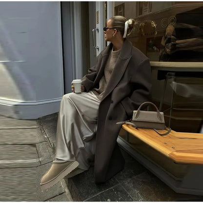 Chloé | Windy Chic – Veste Coupe-Vent Élégante