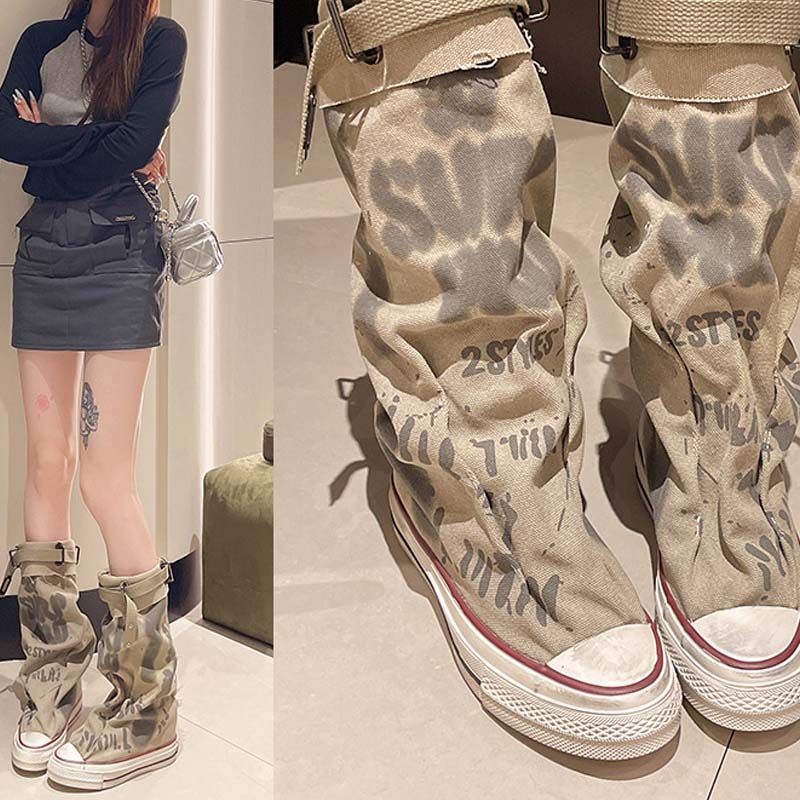 RetroStride | Mid-Calf Canvas Flat Boot
